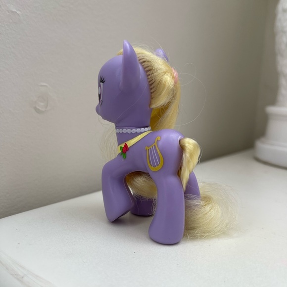 ♡ MLP G4 Lyrica Lilac Doll - Picture 3 of 7